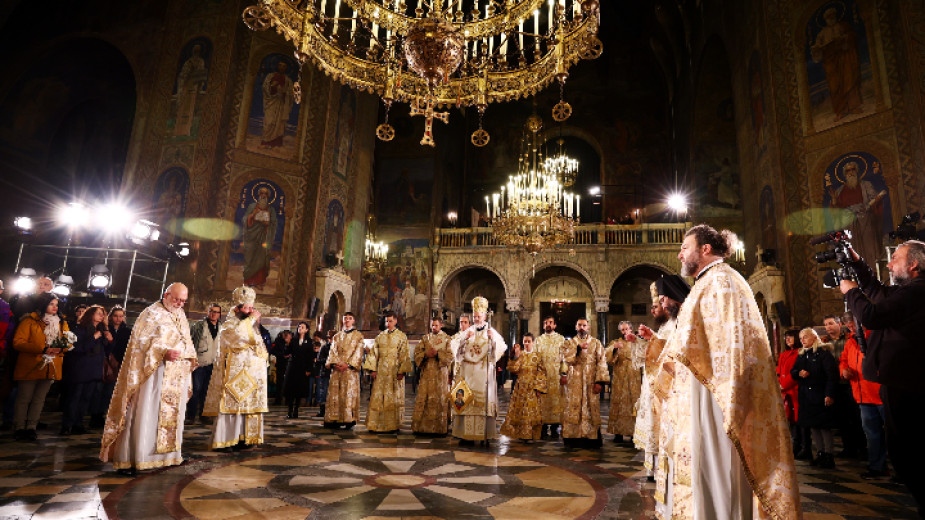 За мир по света и доброта между хората призова по