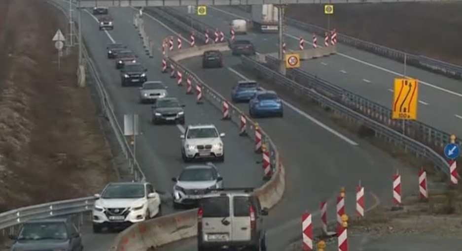 В последния от почивните дни за коледните празници се очаква