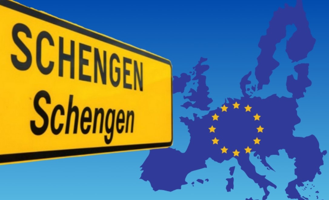 България и Румъния ще бъдат приети в Шенген по въздух