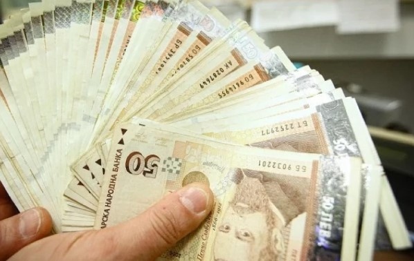 У нас продължава тенденцията възрастни хора да работят и след