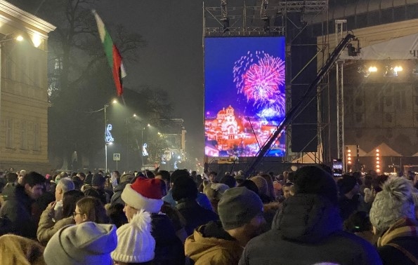На концерта на Нова година в София ще има светлинно