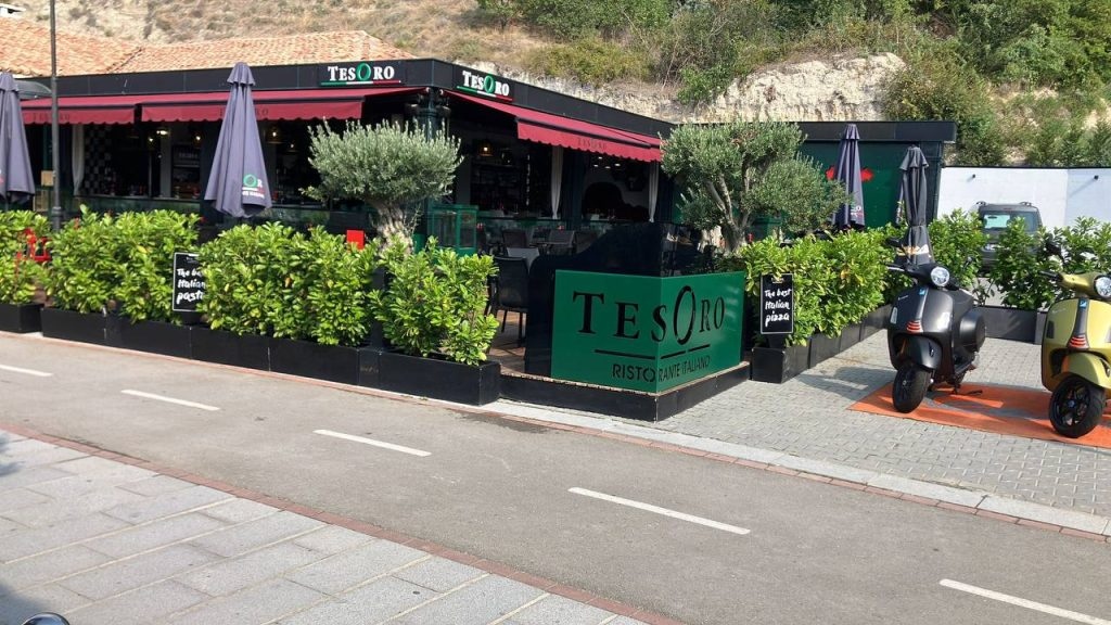 Петър Пануков известен като Петьо Плевенския е починал вчера в