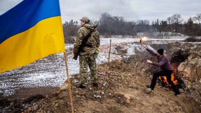 Западните съюзници на Украйна искат да осигурят финансово страната за
