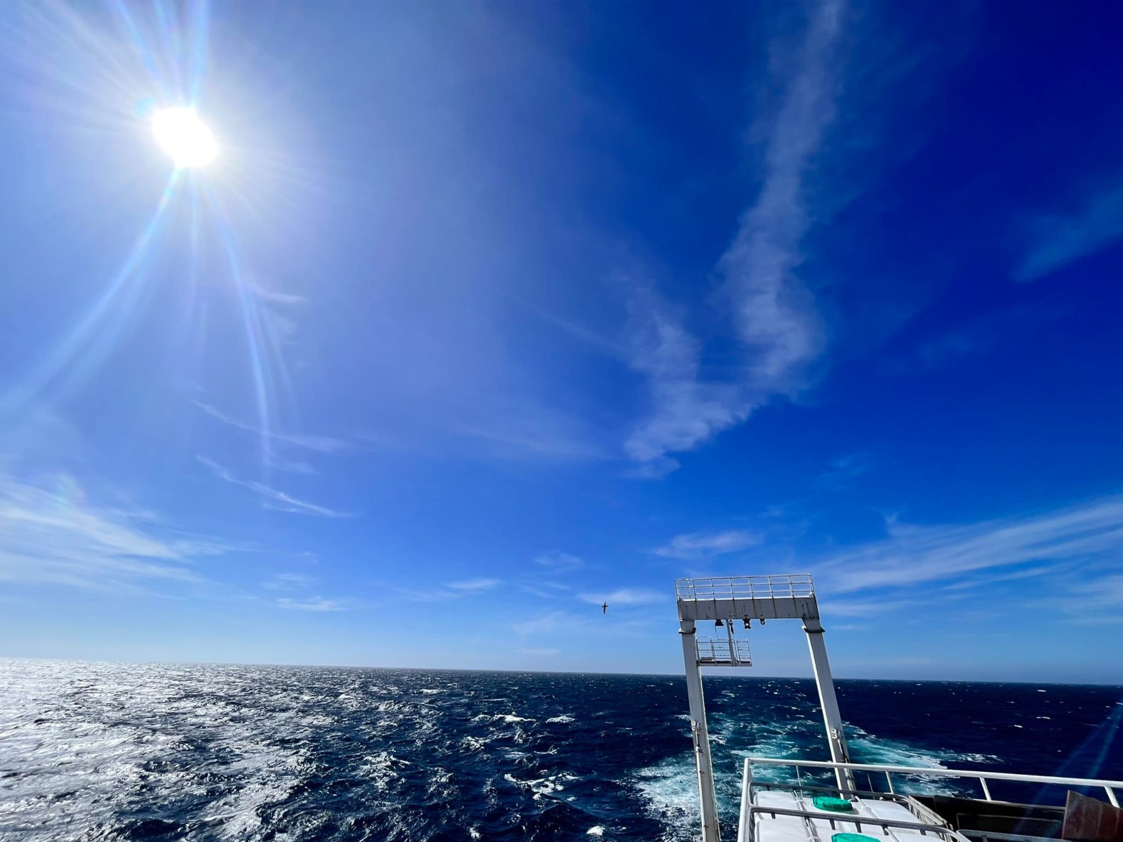 В новогодишната нощ корабът Св св Кирил и Методий оказа