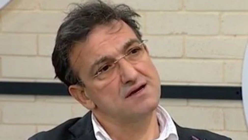 Васил Василев Зуека е погребал тайно и майка си и баща