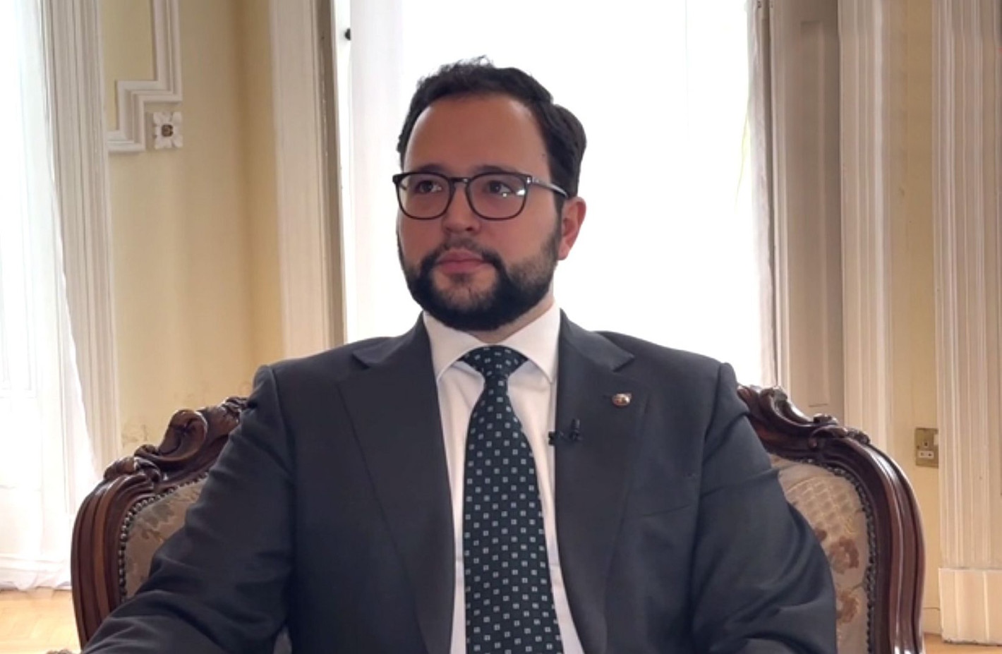 Кой е Борис Български младият мъж сочен за гадже на