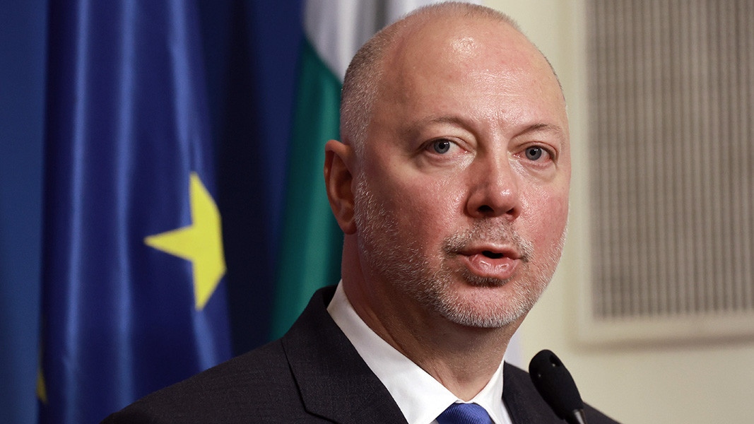 Настоящият министър на финансите Асен Василев да бъде и вицепремиер