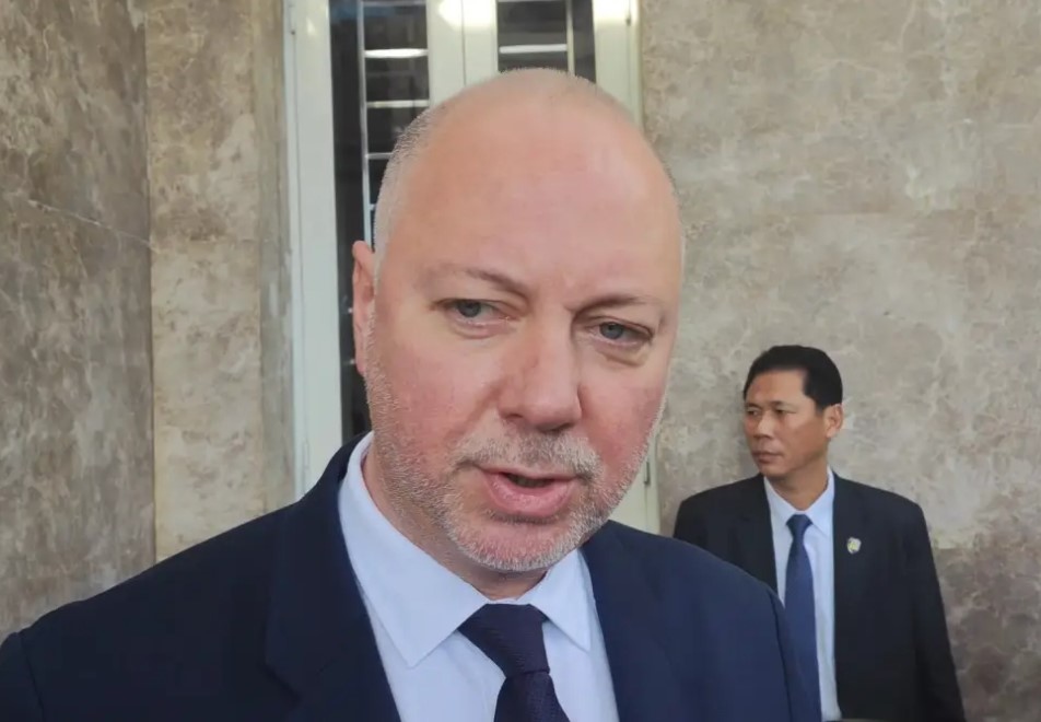 Напрежение тлее преди старта на новата сесия на парламента Поводът председателите