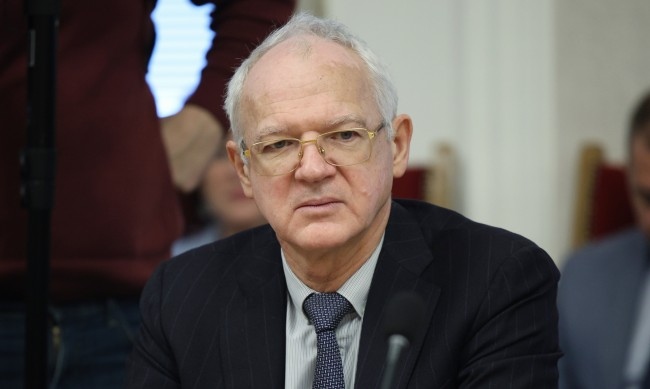 Бойкот на австрийски стоки магазини и бензиностанции на територията на