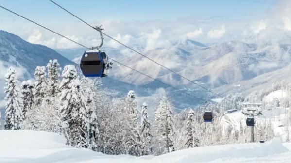 Четирима скиори пострадаха тежко а един от тях е в