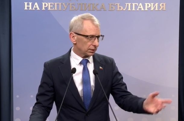 Ако има закононарушение трябва да се подаде сигнал до разследващите