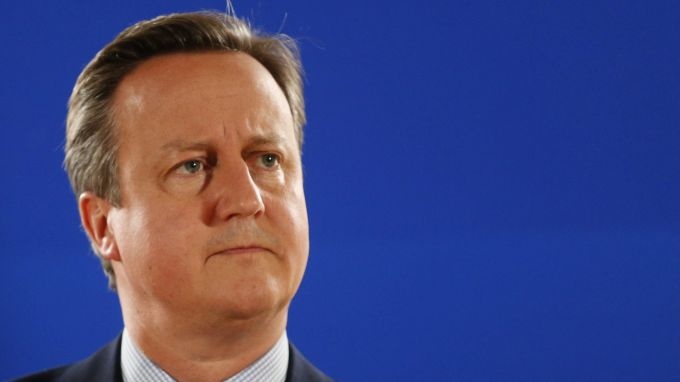 Британският министър на външните работи Дейвид Камерън не изключи възможността