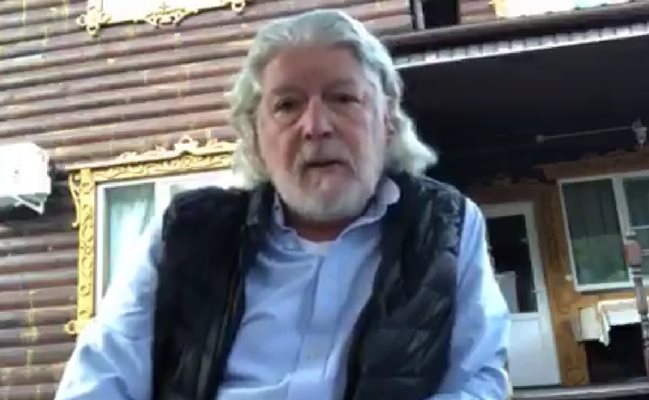 Виден либерален свещеник е заплашен от отстраняване от Руската православна