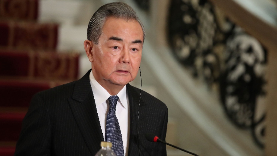 Китай призова за спиране на нападенията срещу търговски кораби в