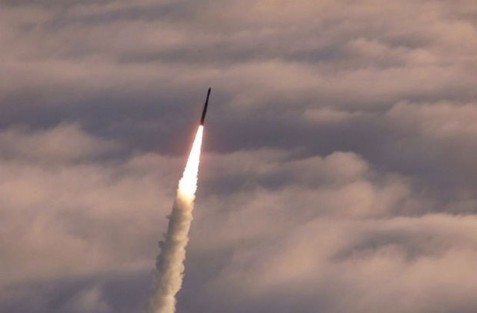 Северна Корея обяви официално че е тествала нова хиперзвукова ракета