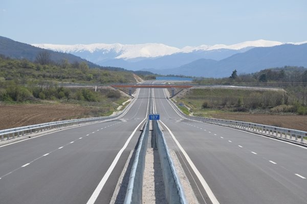 Категоричен съм че скоростният път Мездра Ботевград ще бъде