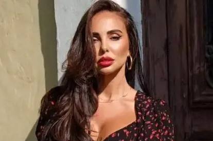 Министерството на здравеопазването се готви да наеме известни личности и