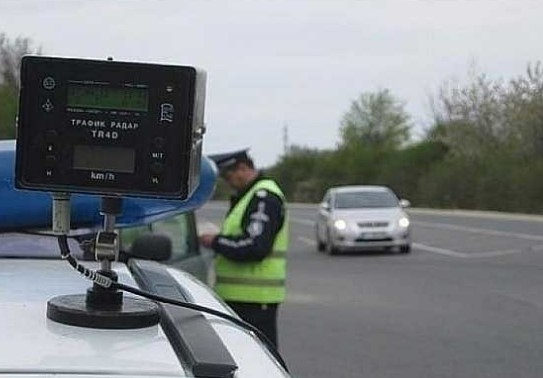 От днес шофьорите могат да проверят все още невръчените си