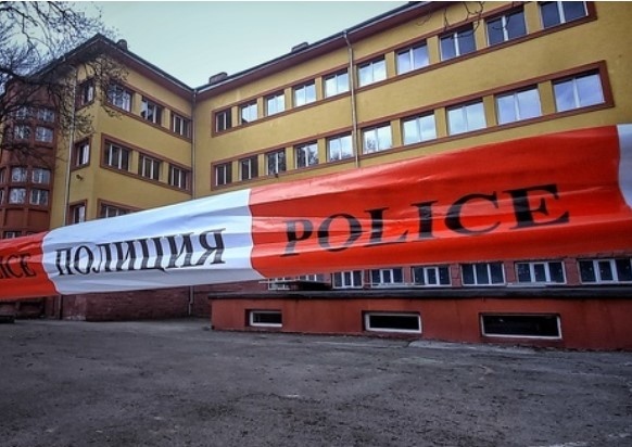 В училищата в общините Козлодуй Хайредин и Мизия днешният ден