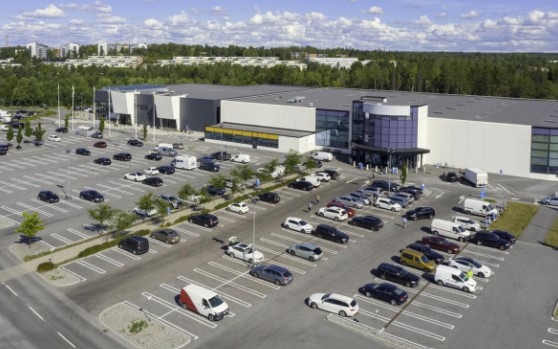 Ритейл парковете бяха ключов двигател на пазара на търговски площи