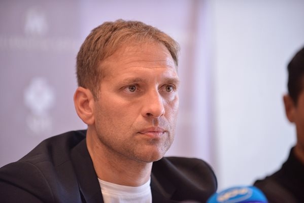 В петък ще бъде направен опит да бъде сменен Михаил