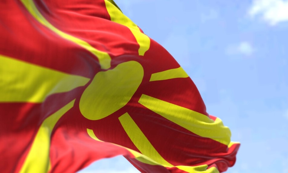 Димитър Ковачевски внесе оставката си като премиер а с това