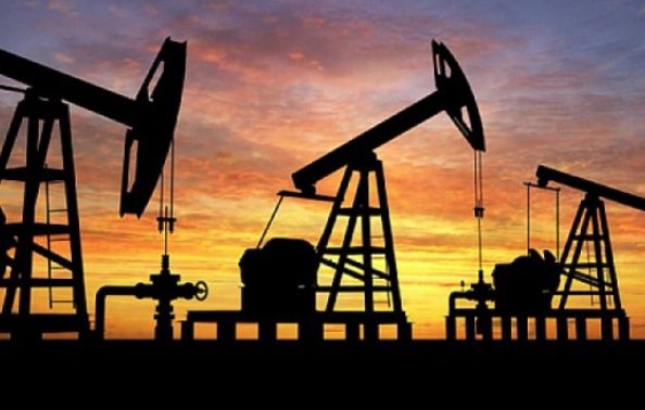 Цените на петрола се понижиха в петък след като ден