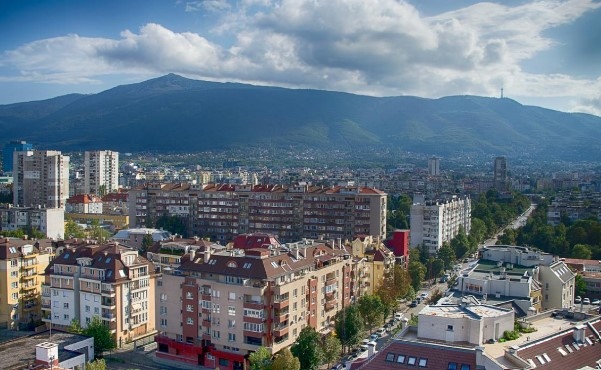 Имотите са сериозно надценени – за едни надценяването е 10 15 и