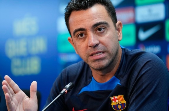 Старши треньорът на Барселона Шави обяви че ще напусне отбора