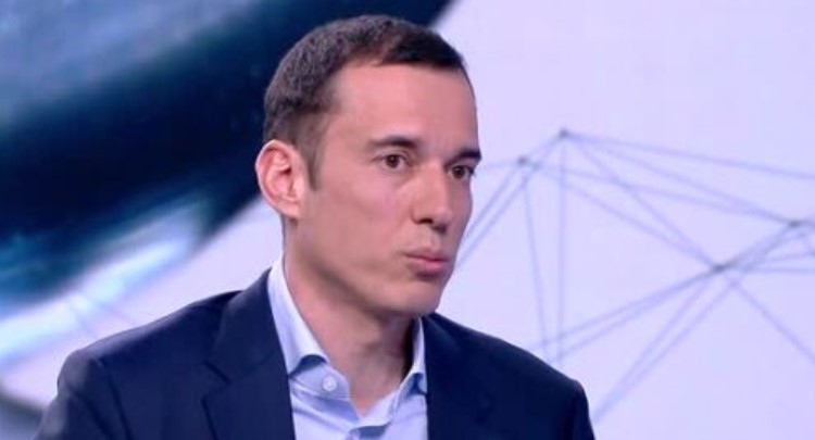 Доколкото знам вече са запълнени местата в болниците и има