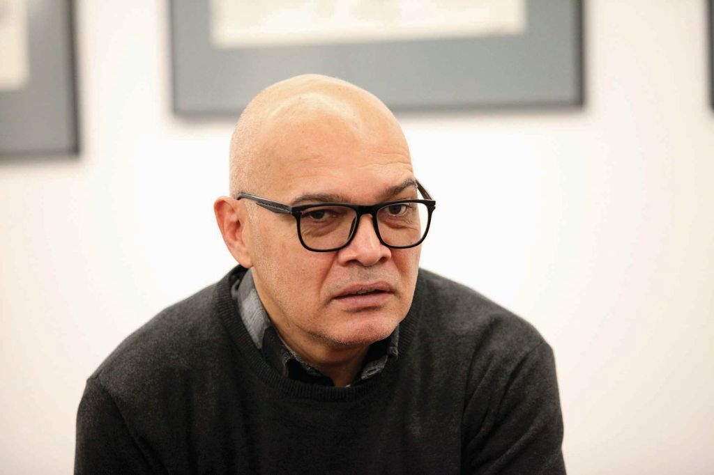 Това като че ли прилича на поръчково убийство Прилича на