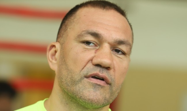 Очаквам да играя мач за световната титла на WBA Това