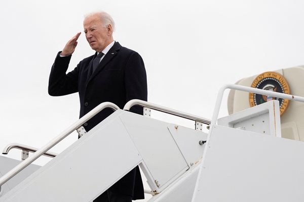 Американската армия обяви че е обстреляла 85 цели в Ирак