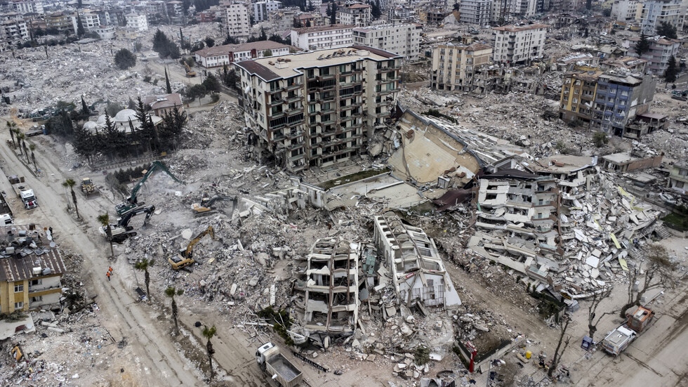 Навършва една година от опустошително земетресение в Турция и Сирия