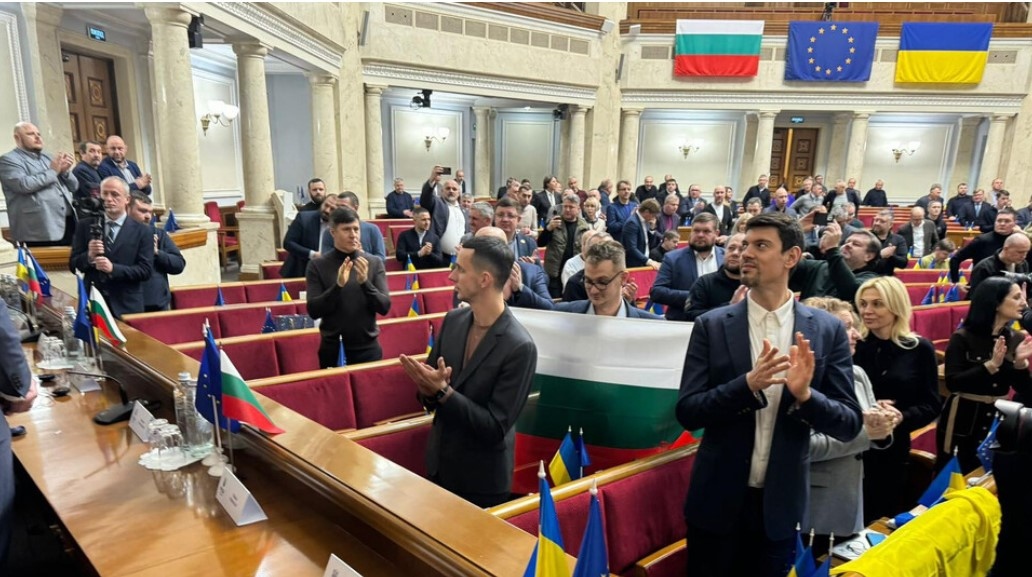 Председателят на Народното събрание Росен Желязков и депутатите Даниел Митов