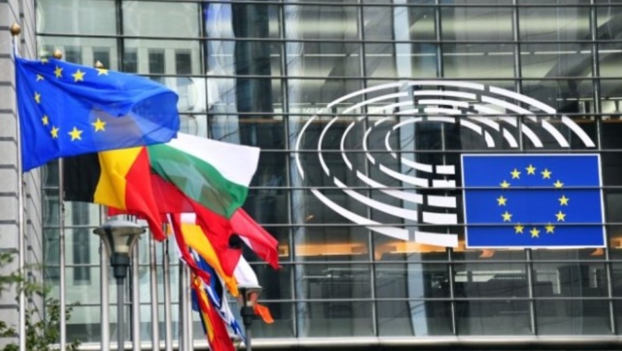 Европейската комисия започва три наказателни процедури срещу страната ни