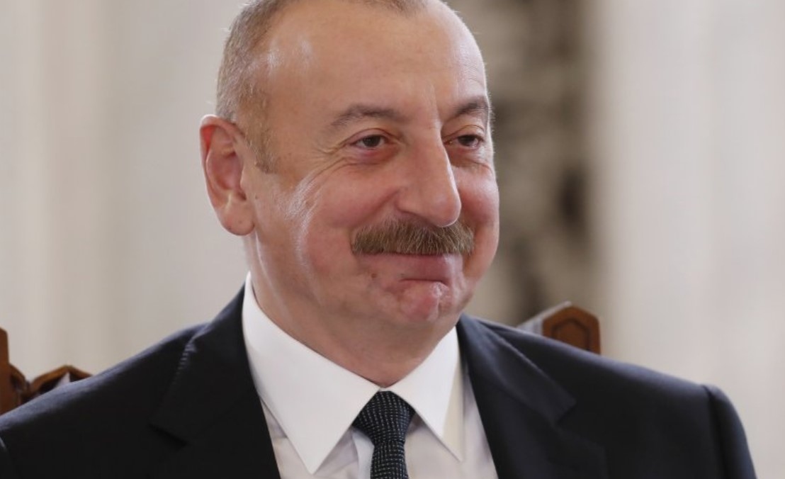 На провелите си днес предсрочни президентски избори в Азербайджан, според