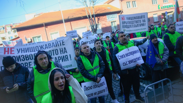 Премиерът и зърнопроизводителите се разбраха Това съобщи Николай Денков след срещата със земеделските производители Имахме поредната