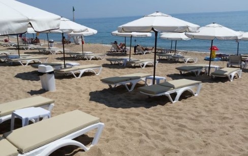 Сянката по родното Черноморие това лято вероятно ще ни струва