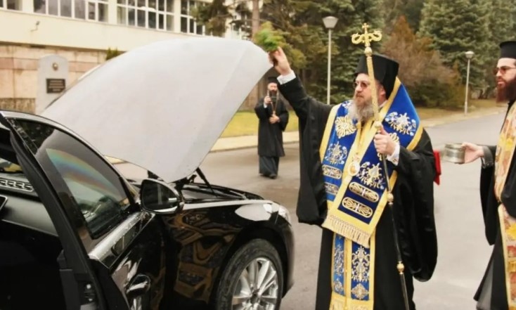 Националната служба за охрана е придобила три нови бронирани леки