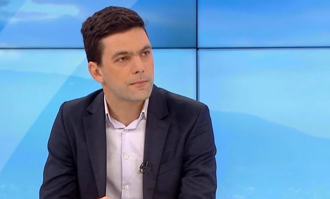 Няма имена на политици в списъка с магистрати които са