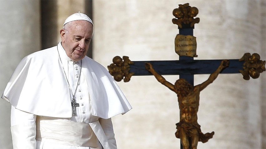 Във Франция има дебат дали правото на аборт да бъде