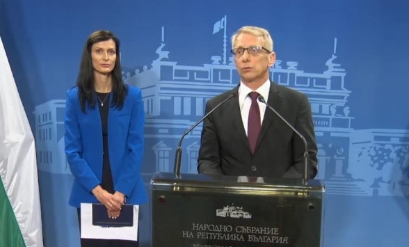 Външно вземѝ или умри Така изглежда войната в анти коалицията която се