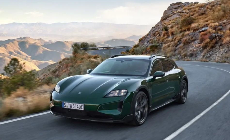 Преди малко повече от седмица Porsche представи новия Taycan който