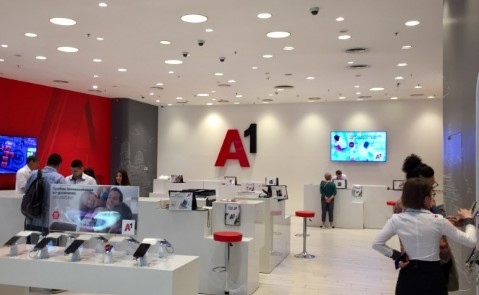 От 1 март 2024 г компанията ще индексира месечните такси