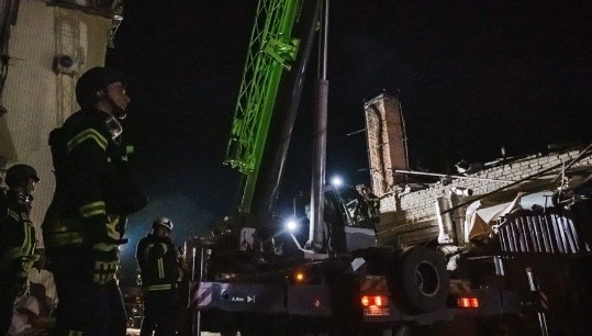 Шестима души бяха ранени при среднощна руска атака в украинския