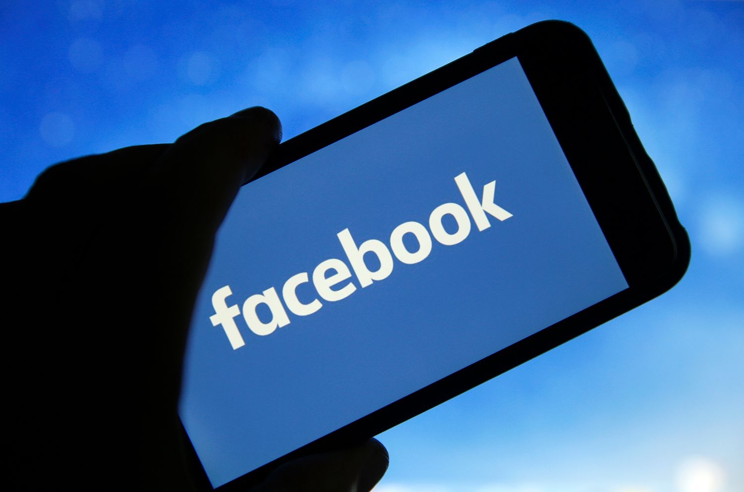 Компанията собственик на Фейсбук Инстаграм и Тредс Мета платформс