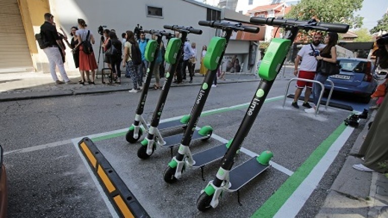 Нови правила и санкции свързани с електрическите тротинетки гласува транспортната