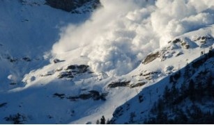 Времето в планините днес е много топло съобщиха от Планинската