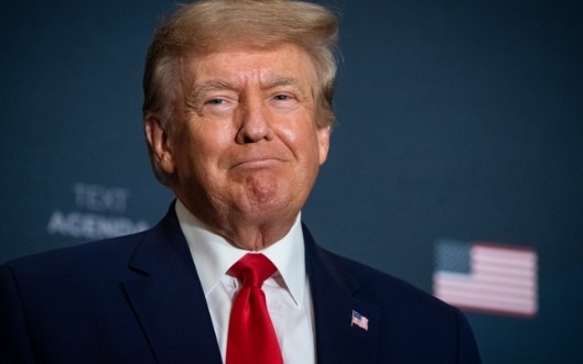 Съд в Илинойс забрани на бившия президент на САЩ Доналд